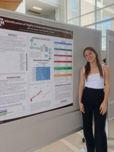mariana with poster