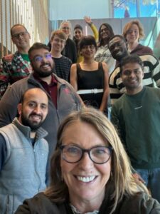 members of deb bell-pedersen lab posing